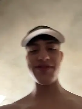 Lander_Cruz 现场XXX聊天