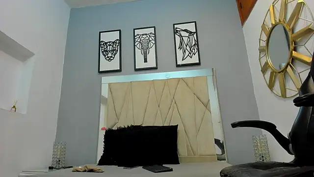 عرض كام adams_bobby