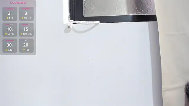 Kylie2211 现场XXX聊天