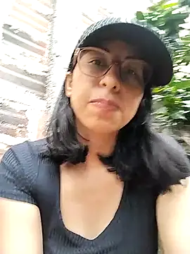 MirandaSingle Live XXX-Chat