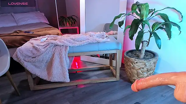 แชท XXX สดของ SalomeStorm_