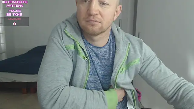 Show modela kevintyler69 na web-kameri