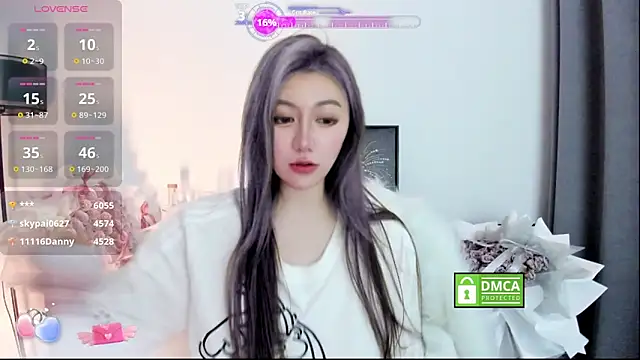 Cute_Mango élő XXX-chatje