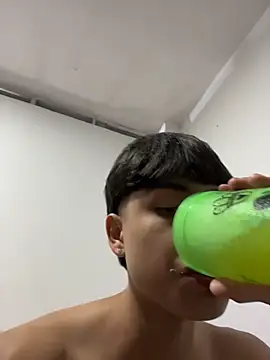 Lander_Cruz 即時 XXX 聊天