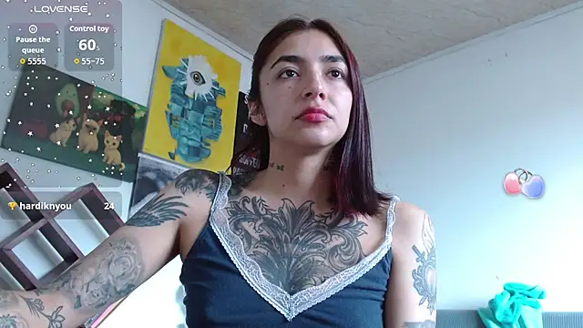 Chat XXX ao vivo de ZoeBakers_