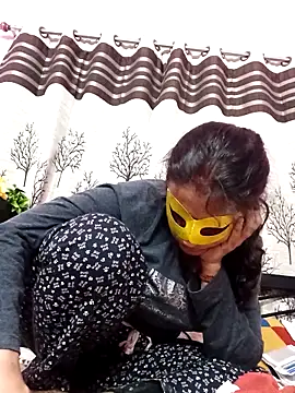 Gullapi 现场XXX聊天