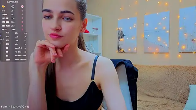 Chat XXX en directo de AstoriyaNight