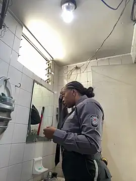 CiaraEbonyn Live XXX chat