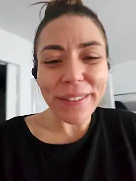 Chat XXX ao vivo de Ellie-Elizabeth