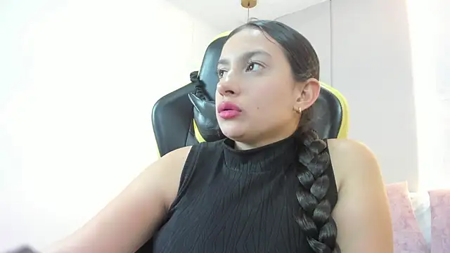 kira_relish Chat XXX live