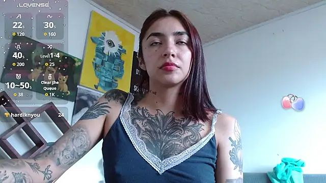 دردشة ZoeBakers_ الجنسية المباشرة