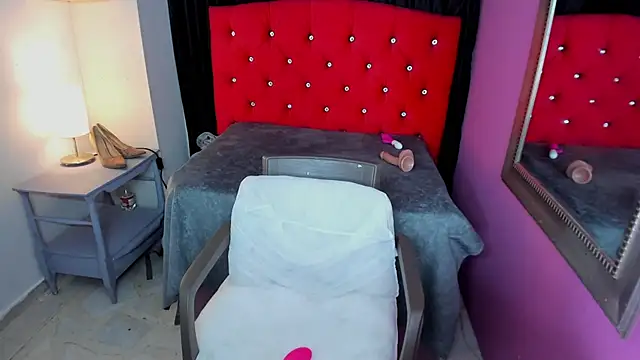 Sembang XXX Secara Langsung ScarletBigTitties