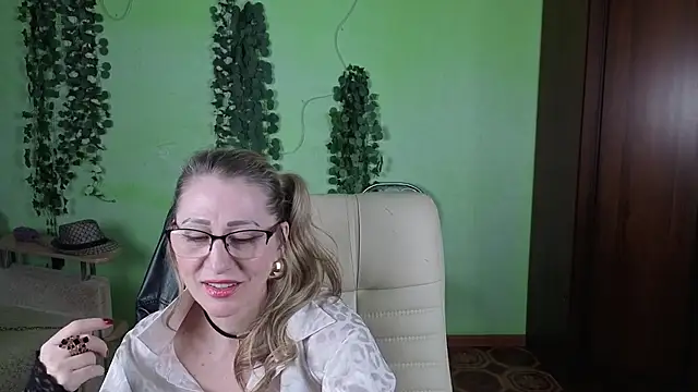 Habibi_Honeyy's Live XXX Chat