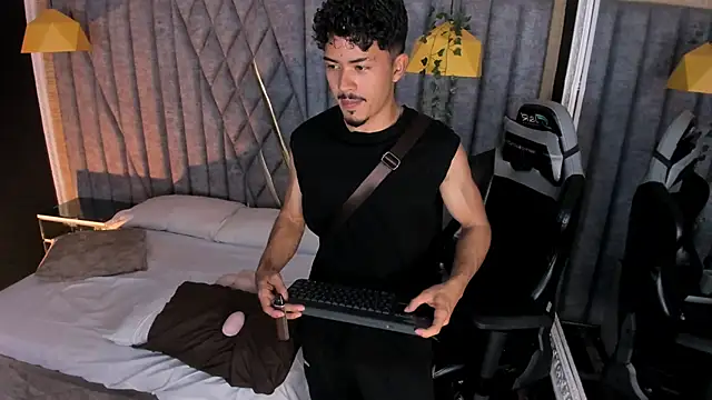 عرض كام NicolaiKarav