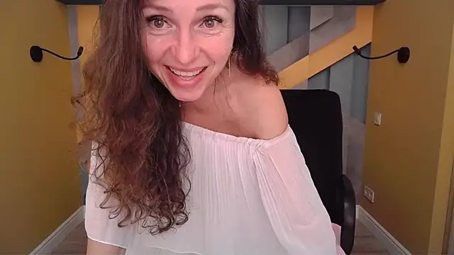 แชท XXX สดของ EllaLong