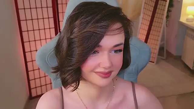 دردشة AvaFlower الجنسية المباشرة