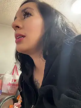 SALOME_KORLAND: απευθείας  συνομιλία ΧΧΧ