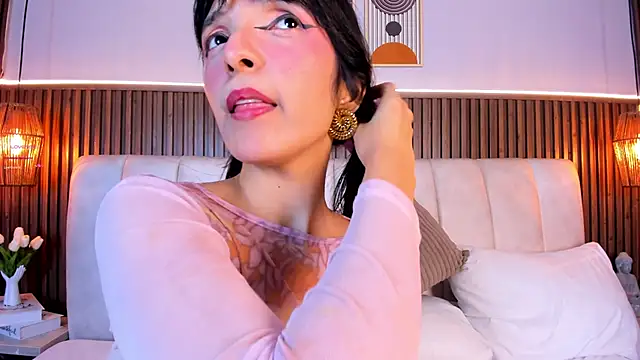 LisaLain élő XXX-chatje