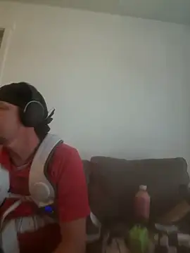 yourMasterisBored 即時 XXX 聊天