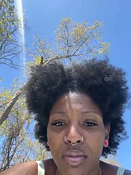 Czat XXX na żywo – mochamimi