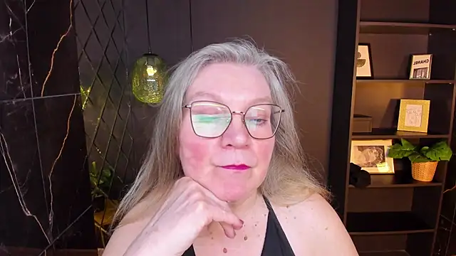 NataliMellow's Live XXX Chat