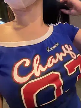 Meii-meyyのライブXXXチャット