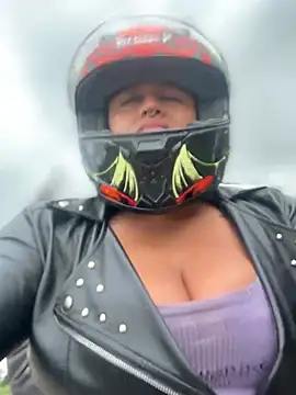 _Mia-Safety_Inspector Adlı Modelin Web Kamerası Şovu