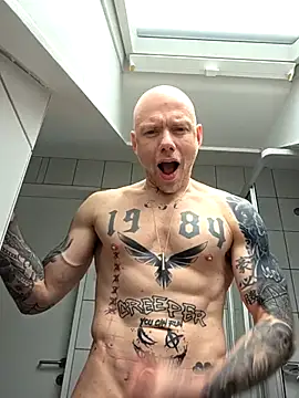 Вебкам-шоу BeYourToy