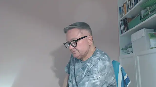 YOU6me Live XXX Chat