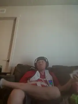 yourMasterisBored élő XXX-chatje