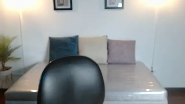 Juliana__lx লাইভ XXX চ্যাট