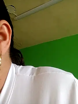 Zuleyka_69's Live XXX Chat