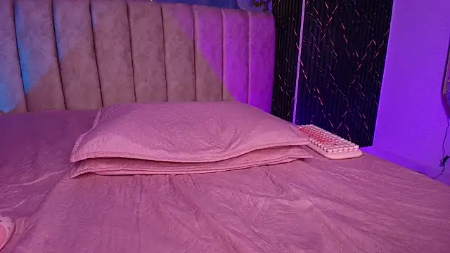 agath_69 Adlı Modelin Canlı XXX Sohbeti