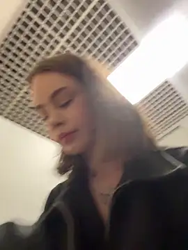 Street_young – Naživo XXX chat