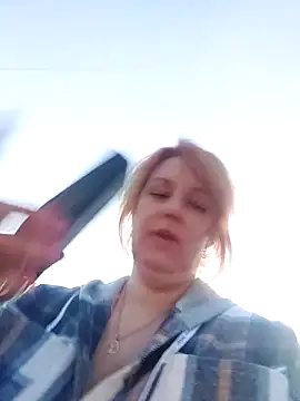 Chat +18 de GingerFoxy ao vivo