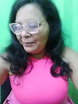 Amarantha25のライブXXXチャット