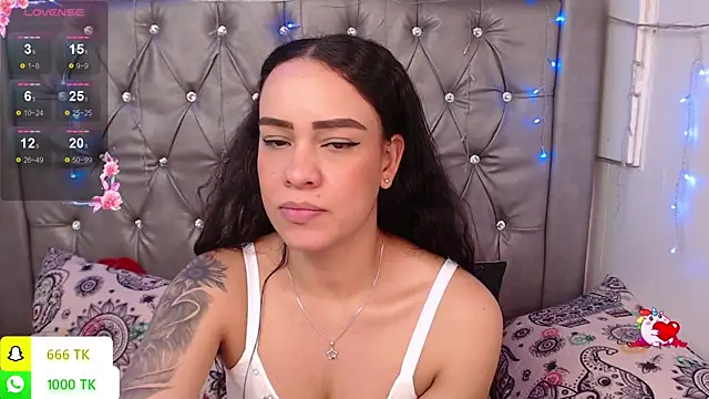 LAILAGUMMY's Live XXX Chat