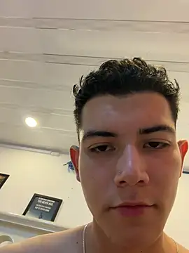 Pokazy przed kamerką – FireGuy_99