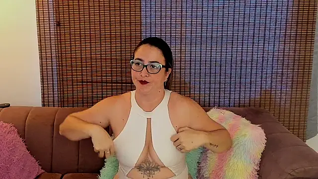 Sembang XXX Secara Langsung ariana_cross