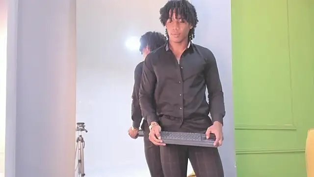 Chatroom XXX en direct de axel_silva4