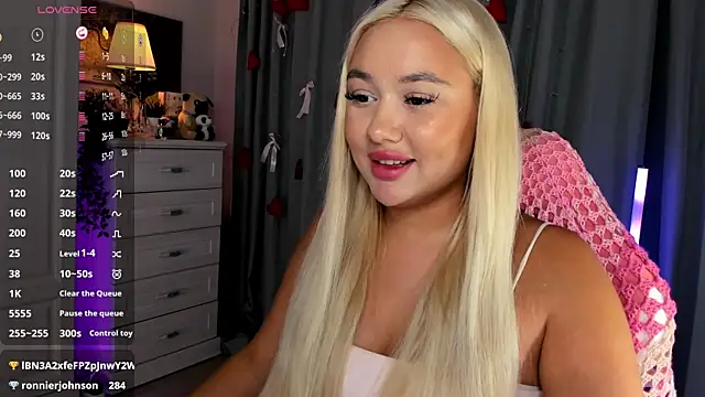 _Loneve__ – Live XXX-chat