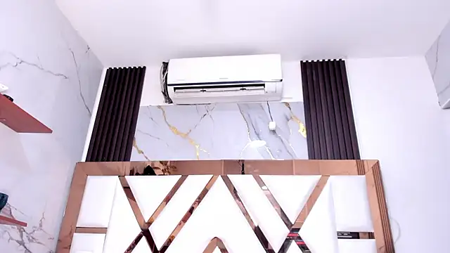 KonnySumer Chat XXX in diretta