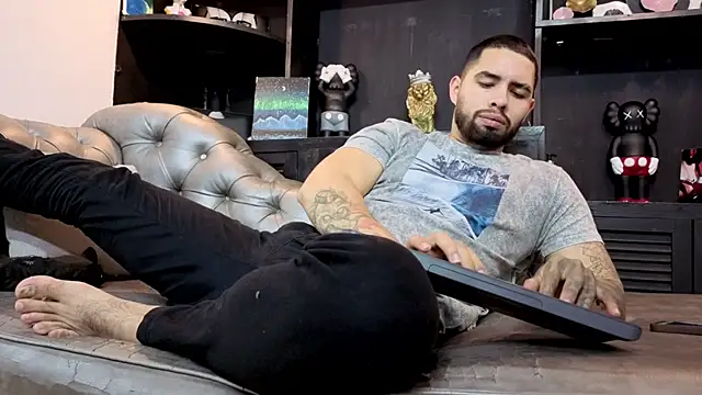 matteosantos 网络视讯表演