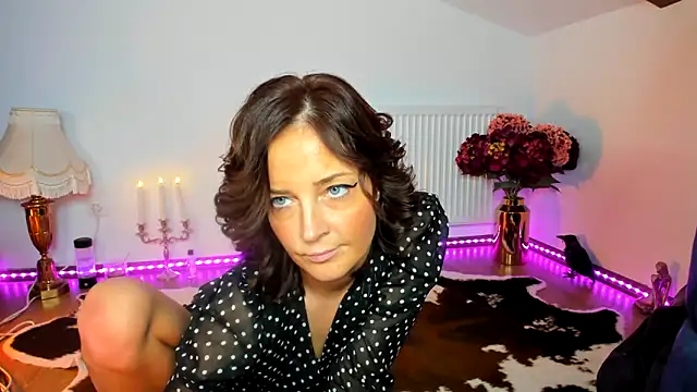 ViciousSiren's Live XXX Chat