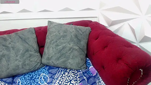 violet_angel13's Live XXX Chat