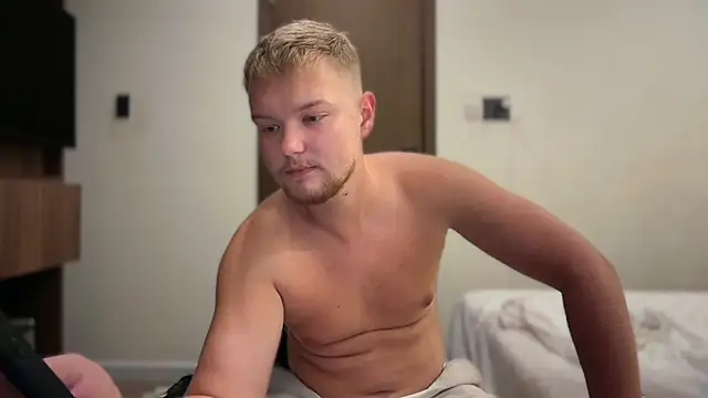 Max_Leman Webcam Show