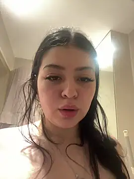 lolaaculaa's Webcam Show