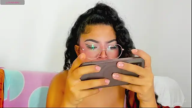 แชท XXX สดของ moana_taylor