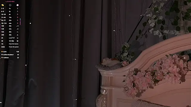 EdlinAlliston's Live XXX Chat