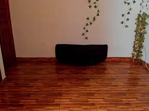 fulfill_fantasies1のライブXXXチャット